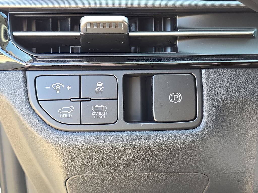 New 2026 Kia Sportage EX image 29