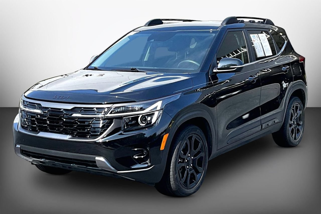 Used 2025 Kia Seltos X-Line AWD/4WD image 4