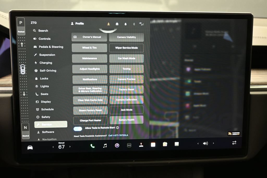 Used 2024 Tesla Model X AWD/4WD image 28