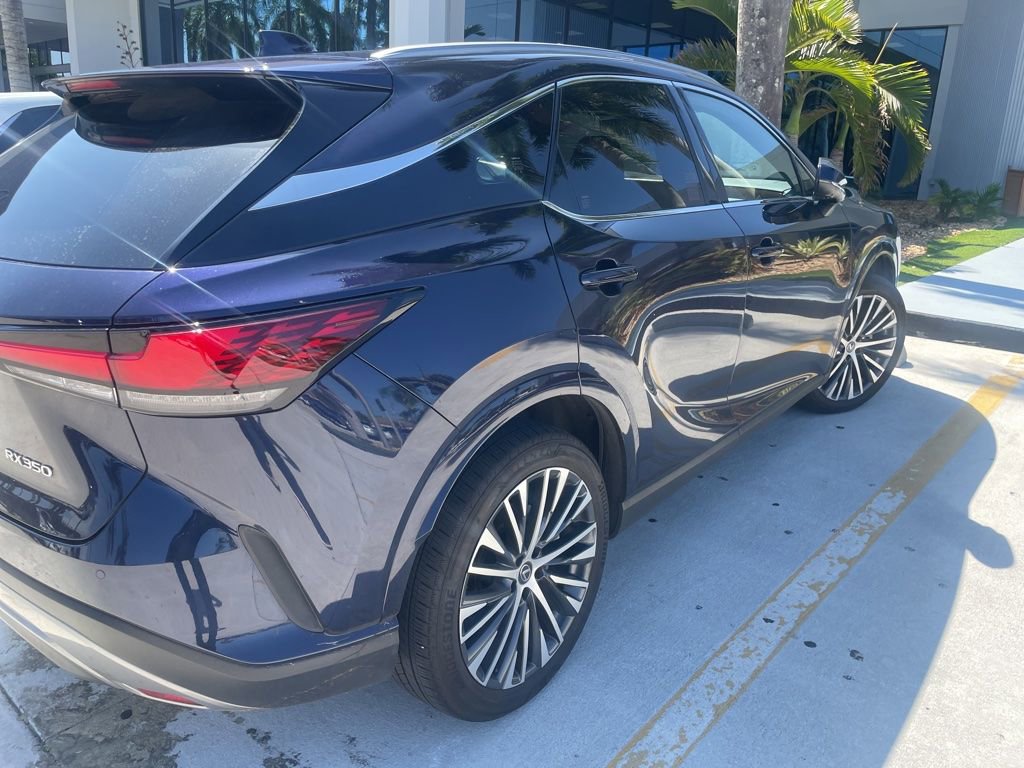 Used 2023 Lexus RX 350 Premium Plus w/ Cold Area Package FWD image 8