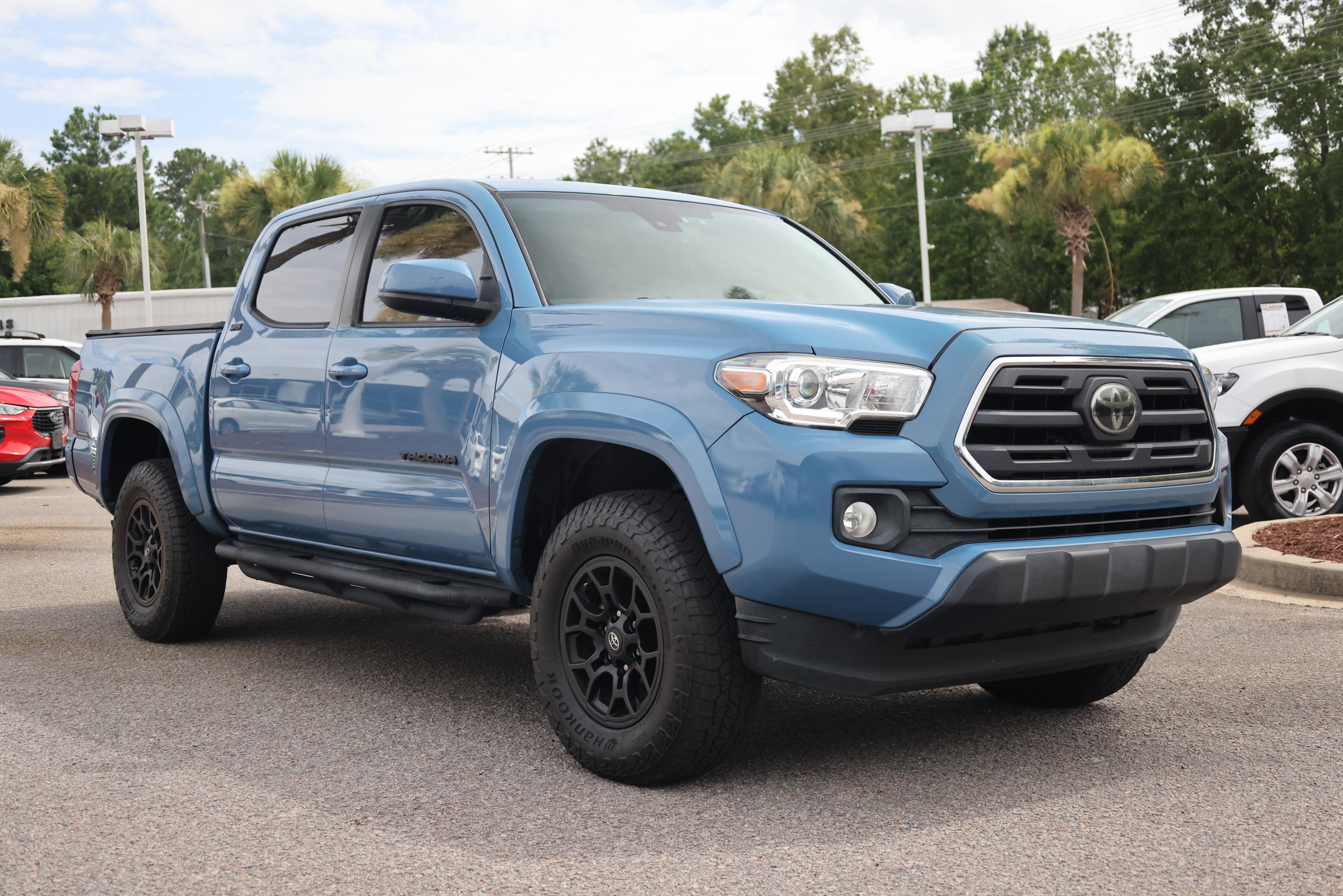 Used 2019 Toyota Tacoma SR5 RWD image 7