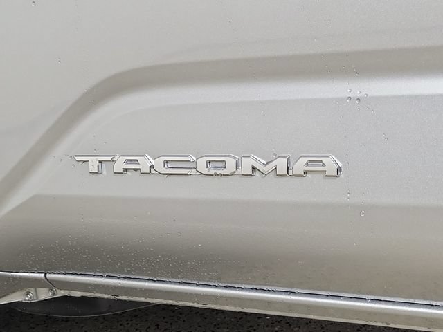 Used 2026 Toyota Tacoma SR5 RWD image 9
