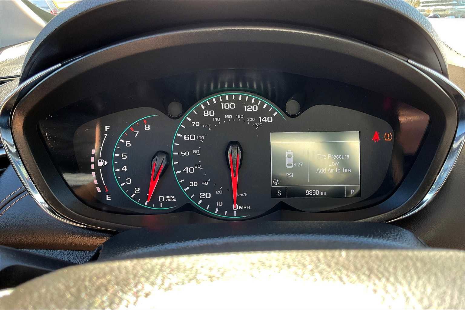 Certified 2021 Chevrolet Trax LT w/ Driver Confidence Package image 19