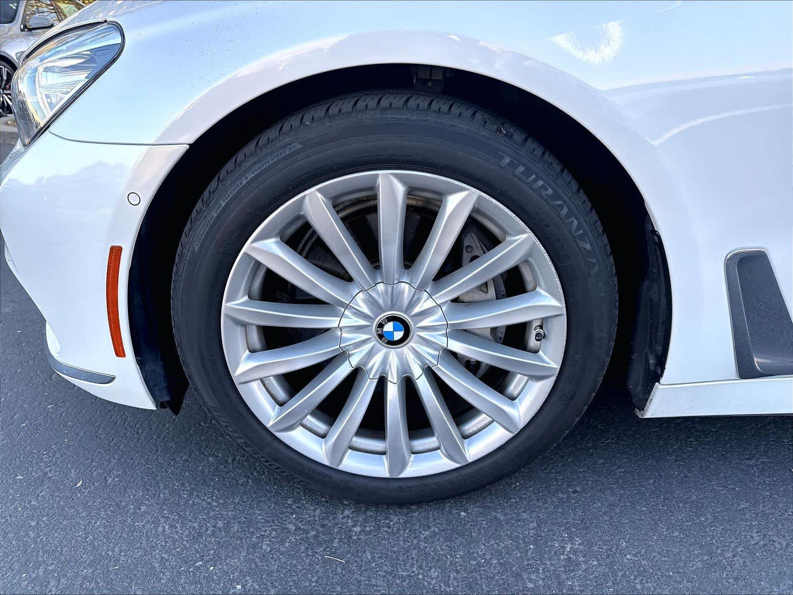 Used 2016 BMW 740i RWD image 30