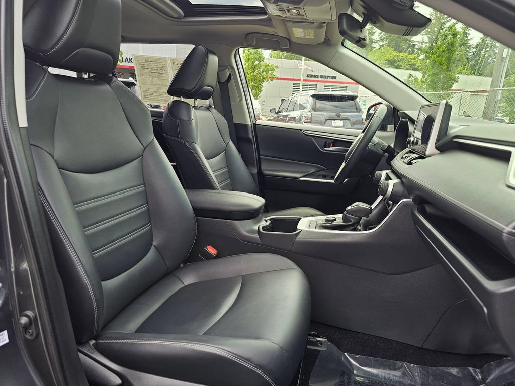 Certified 2023 Toyota RAV4 XLE Premium AWD/4WD image 10