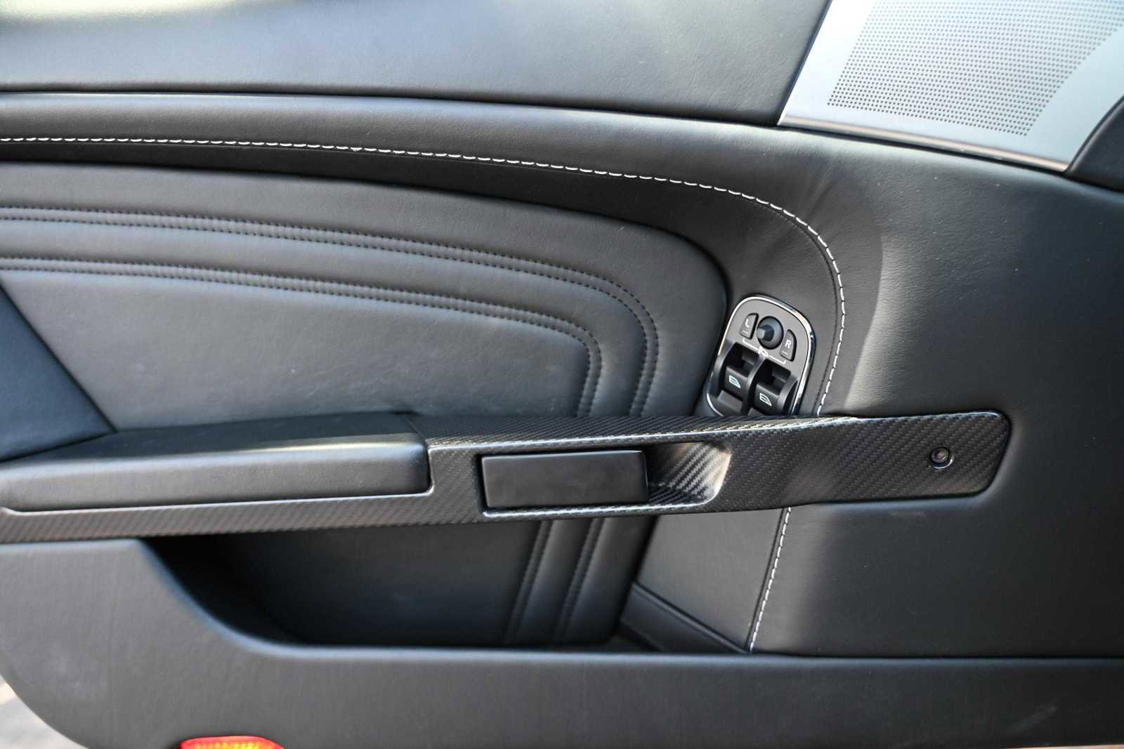 Used 2009 Aston Martin DBS COUPE 2D image 16