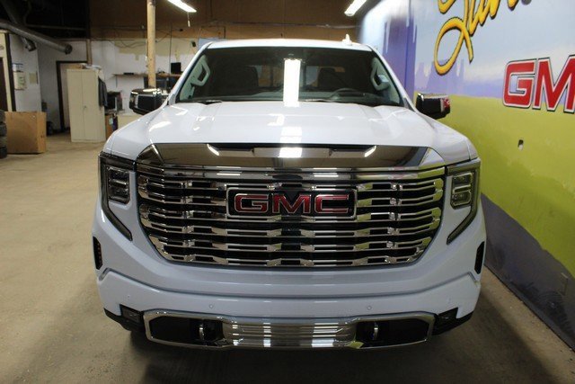 New 2026 GMC Sierra 1500 Denali w/ Technology Package image 2