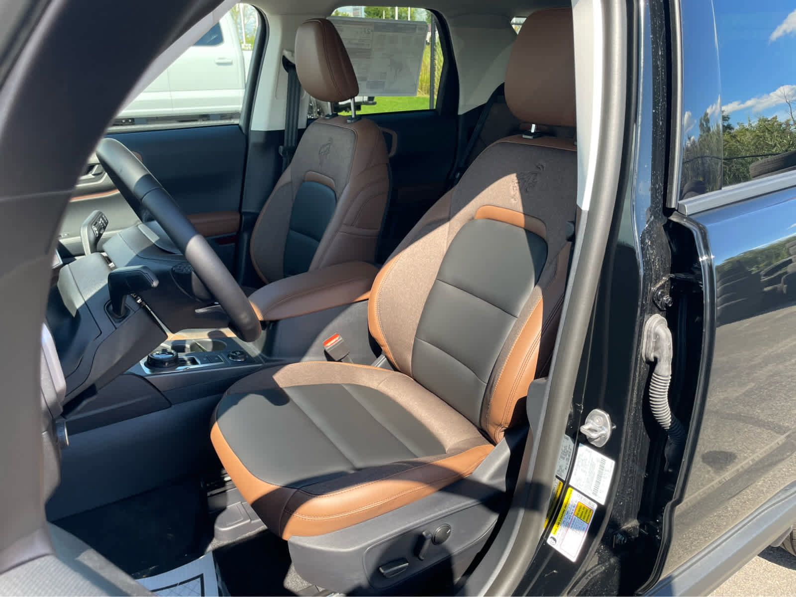 Used 2025 Ford Bronco Sport Outer Banks w/ Outer Banks Tech Package+ image 15