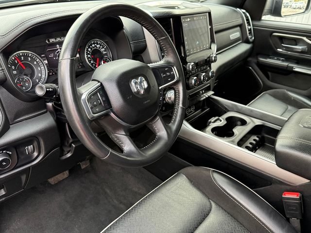 Used 2024 RAM 1500 Laramie AWD/4WD image 16