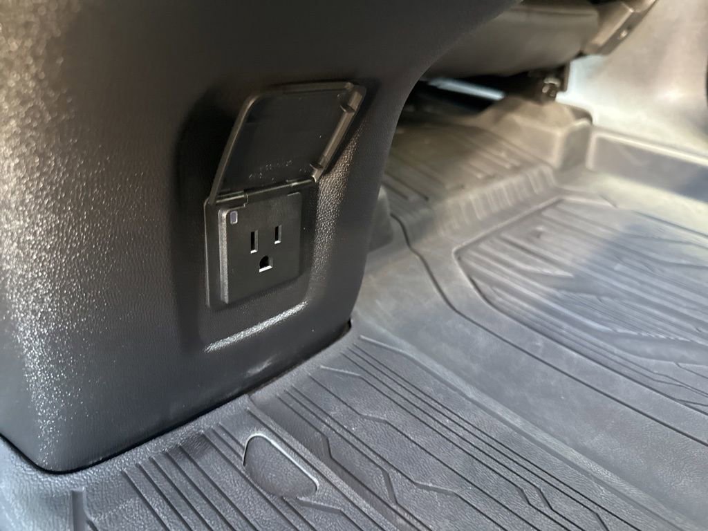 Used 2023 GMC Terrain AT4 w/ Infotainment Package II image 50