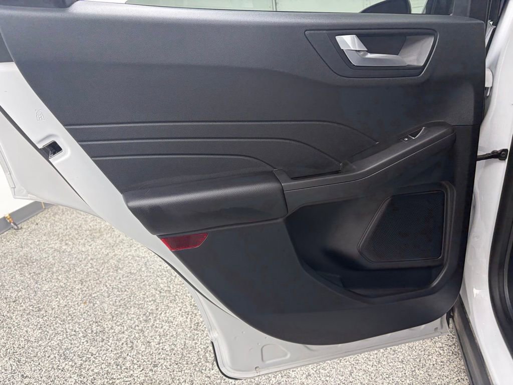 Used 2021 Ford Escape SEL image 30