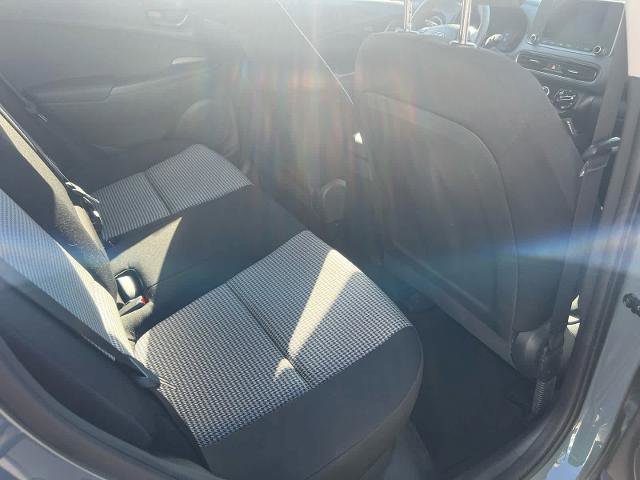 Used 2022 Hyundai Kona SE AWD/4WD image 12