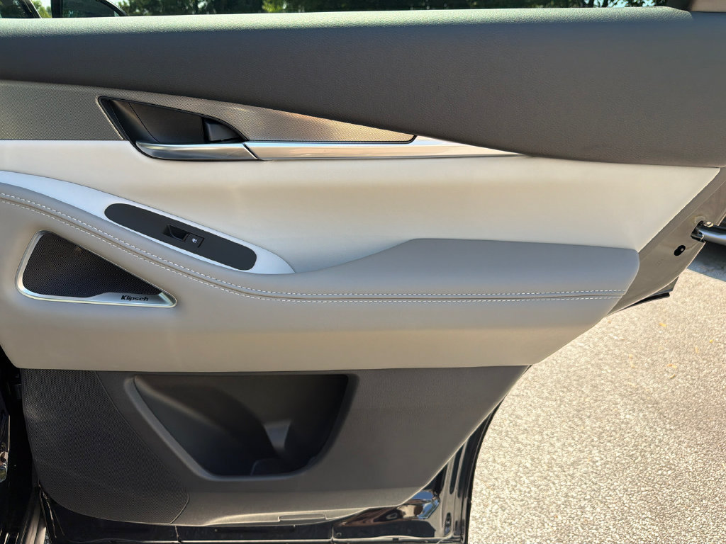 New 2027 INFINITI QX60 Luxe w/ Cargo Package FWD image 15