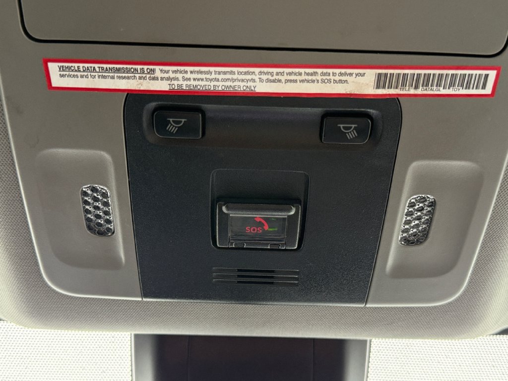 Used 2022 Toyota Camry LE FWD image 17
