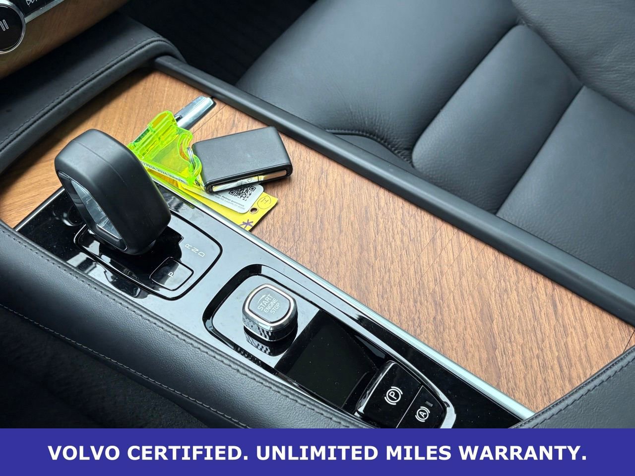 Certified 2024 Volvo XC90 B6 Plus w/ Protection Package Premier AWD/4WD image 21