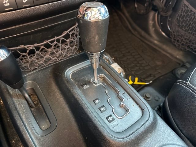 Used 2017 Jeep Wrangler Unlimited Rubicon image 34