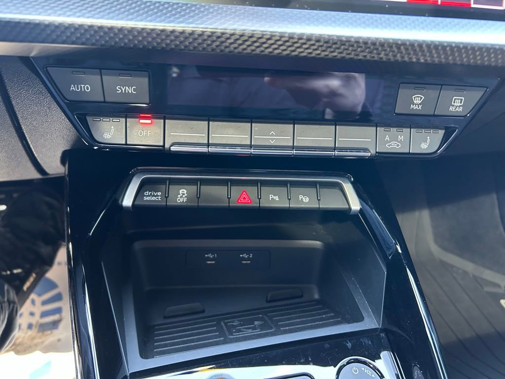 Used 2024 Audi RS 3 image 27