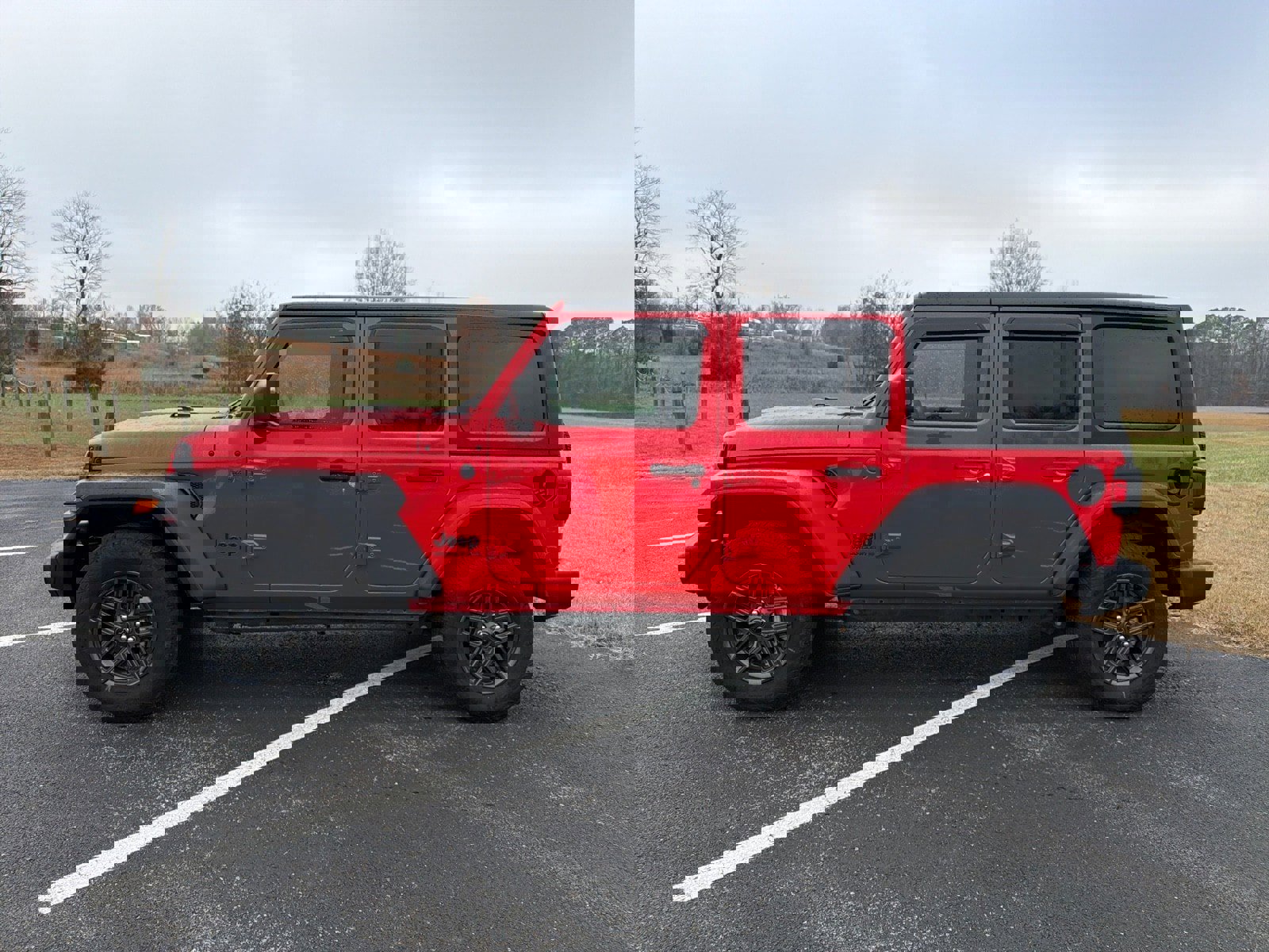 Used 2024 Jeep Wrangler Sport AWD/4WD image 9