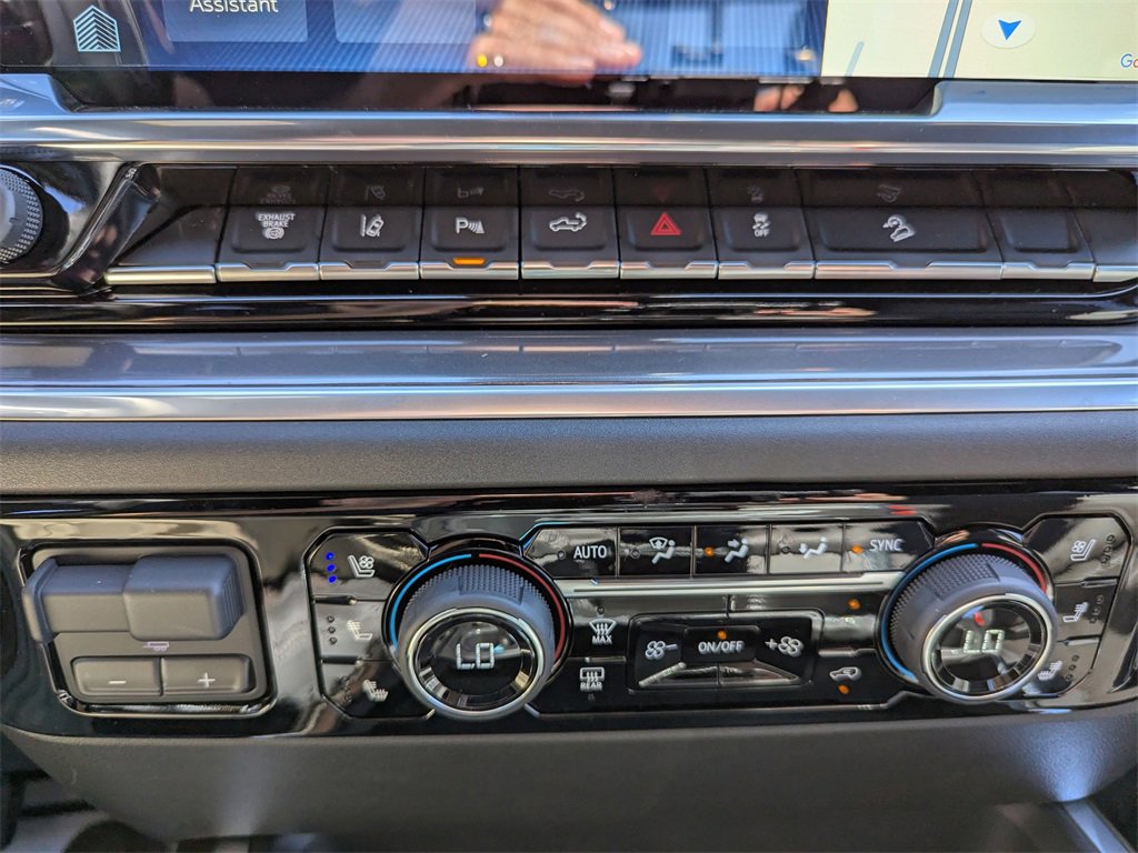 New 2025 Chevrolet Silverado 2500 High Country w/ Midnight Edition image 26