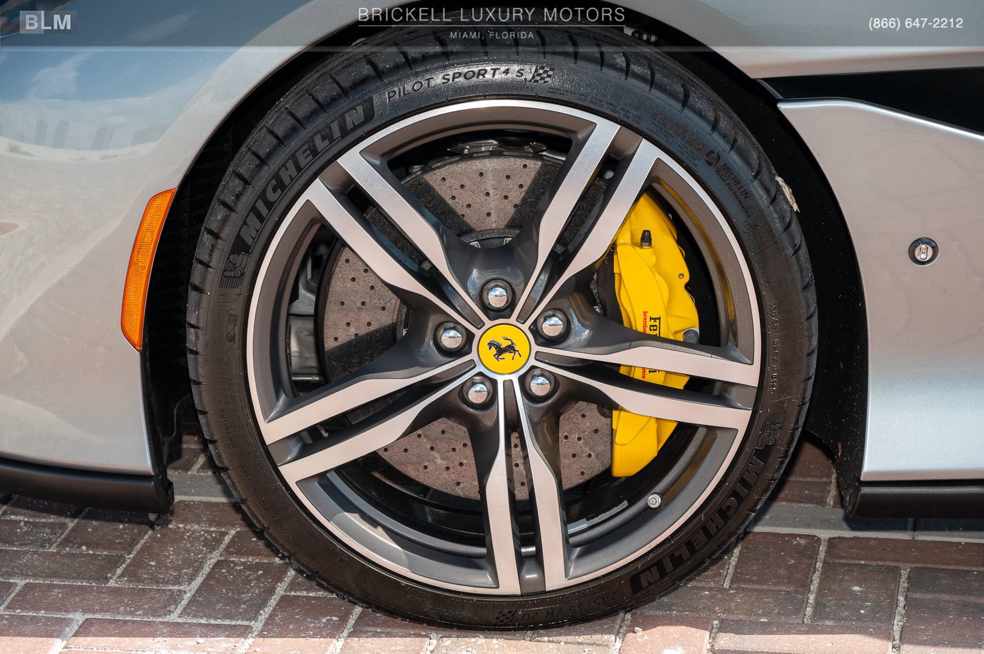 Used 2019 Ferrari Portofino image 42