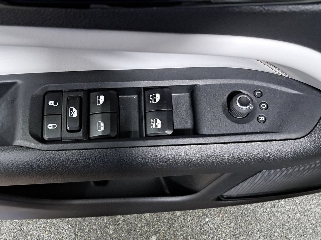 Certified 2023 Jeep Compass Limited AWD/4WD image 29