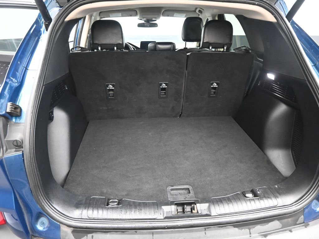 Certified 2020 Ford Escape SEL image 4