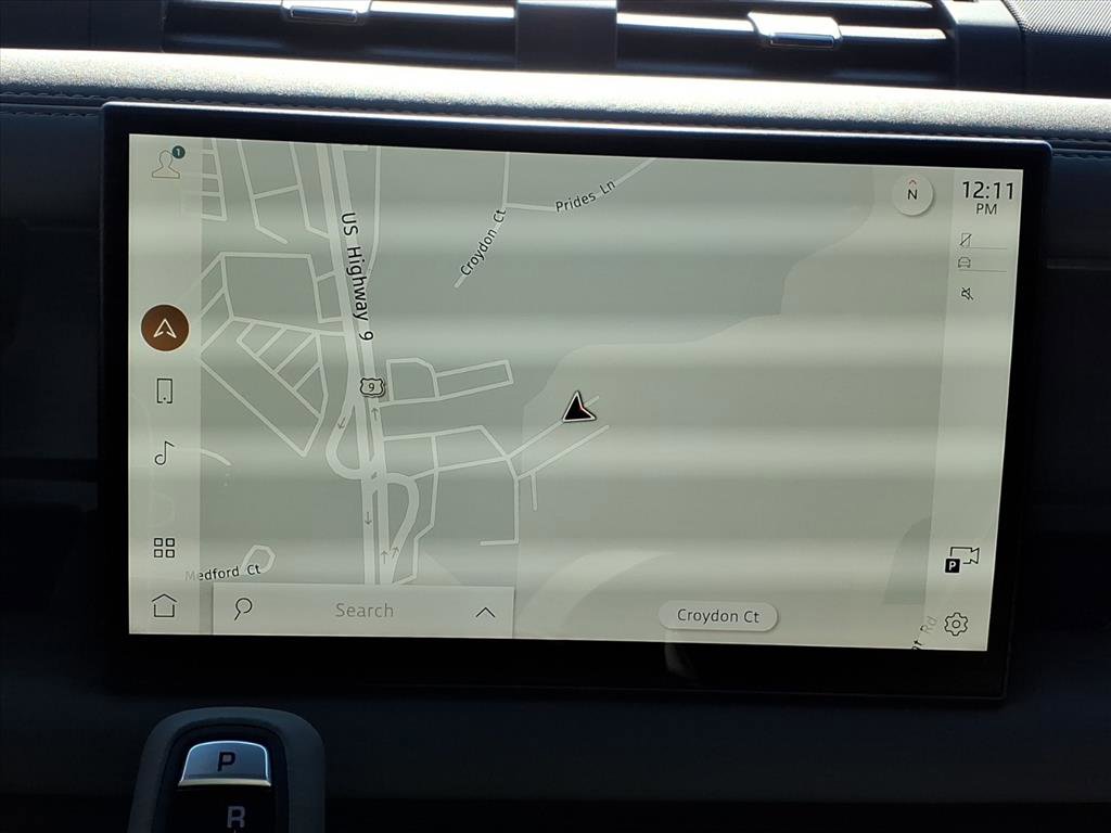 Certified 2025 Land Rover Defender 110 image 12