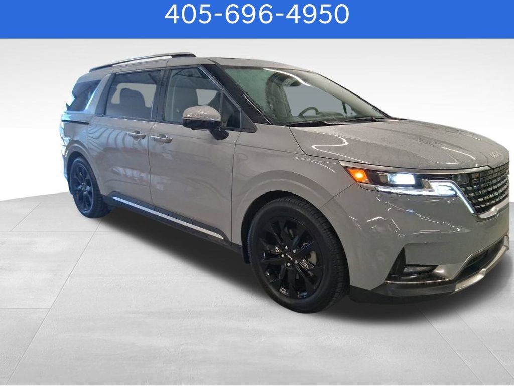 Used 2023 Kia Carnival SX Prestige image 28