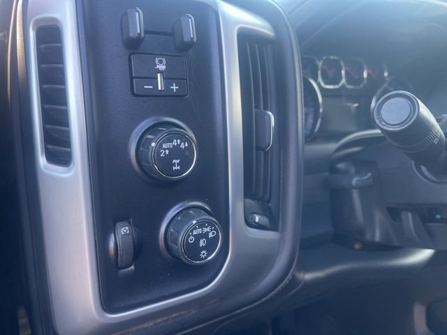 Used 2018 GMC Sierra 1500 SLT w/ SLT Premium Package image 19