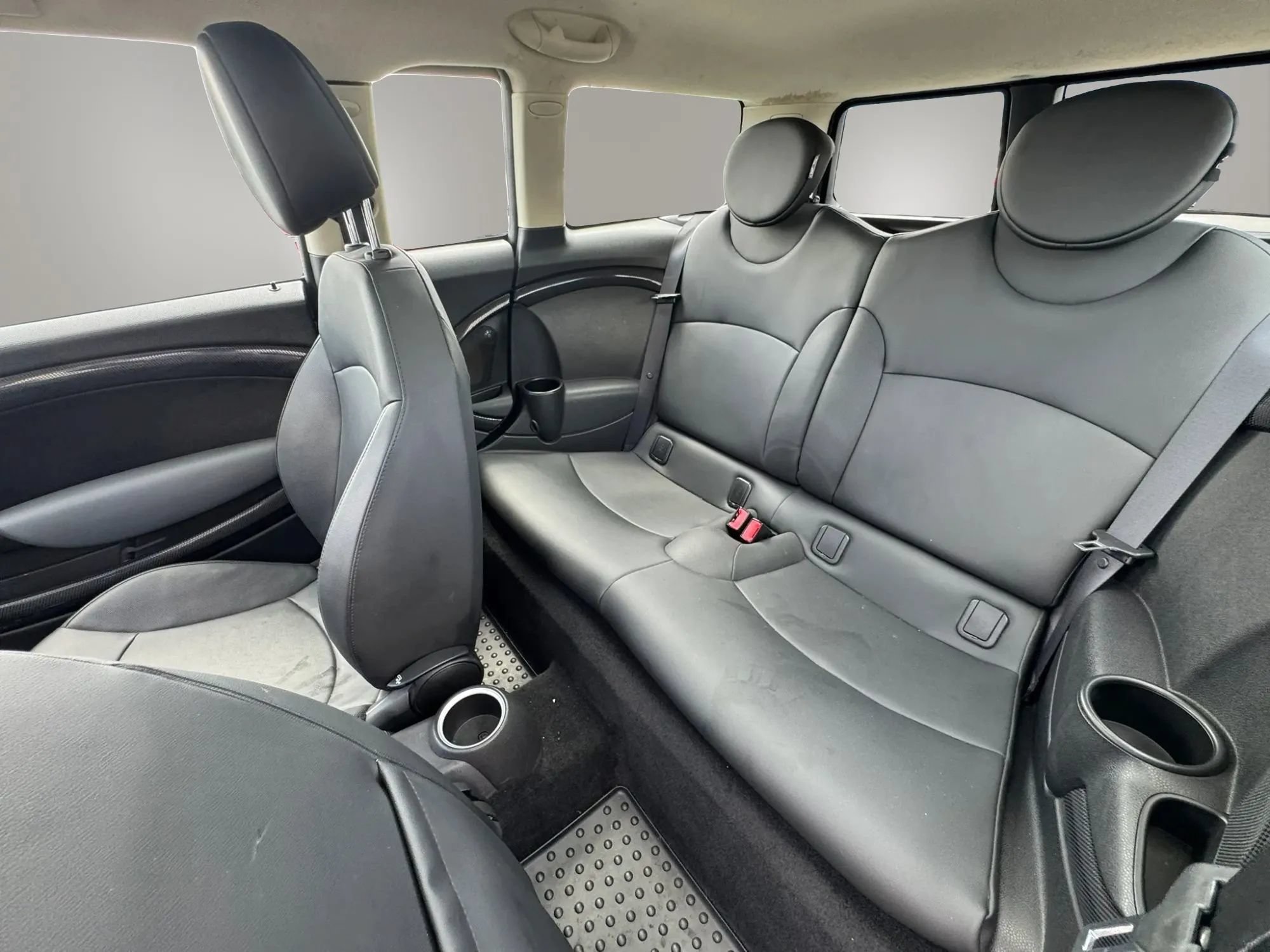 Used 2011 MINI Cooper Clubman S FWD image 16