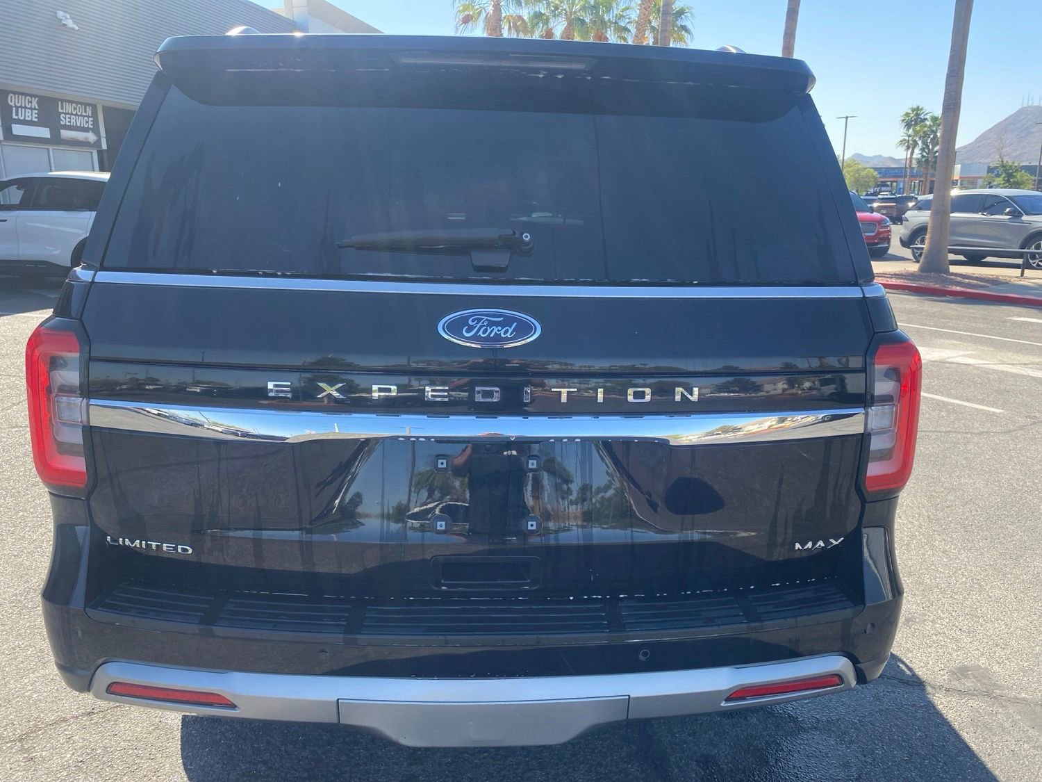 Used 2024 Ford Expedition Max Limited AWD/4WD image 6