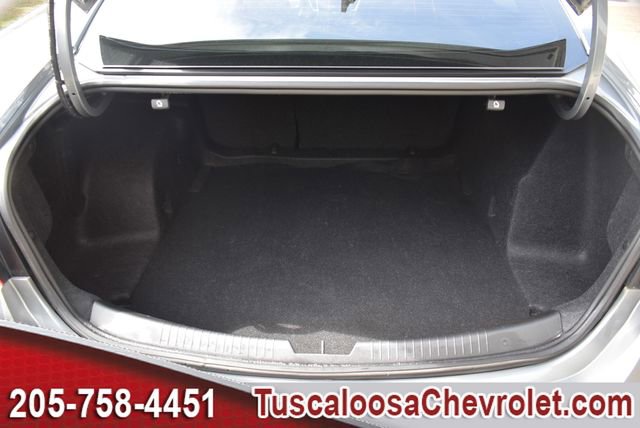 Used 2023 Chevrolet Malibu LT FWD image 9