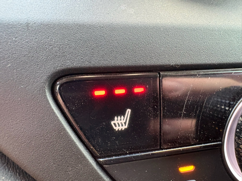 Certified 2023 Honda Accord EX image 18