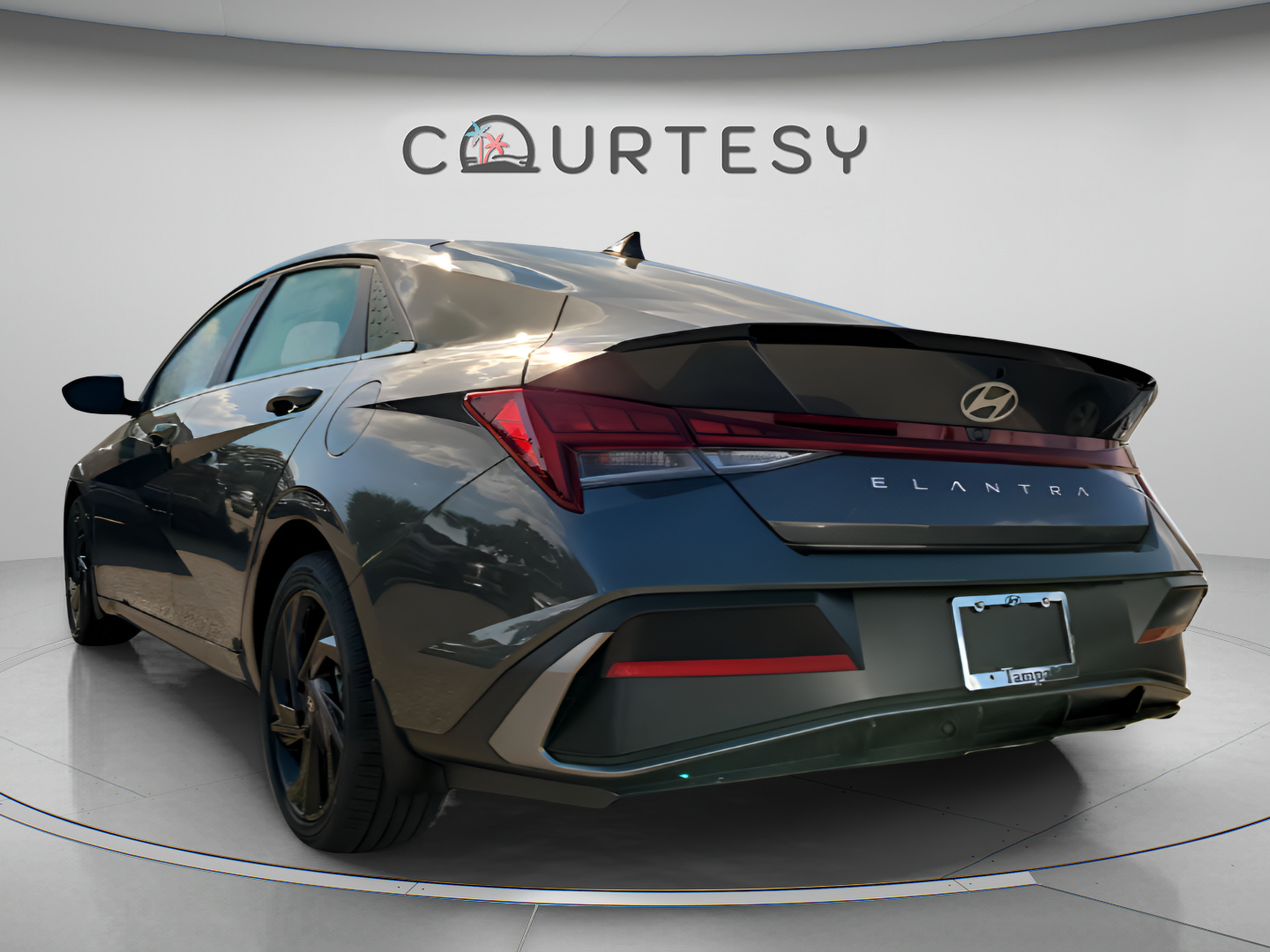New 2026 Hyundai Elantra SEL Sport Premium FWD image 4