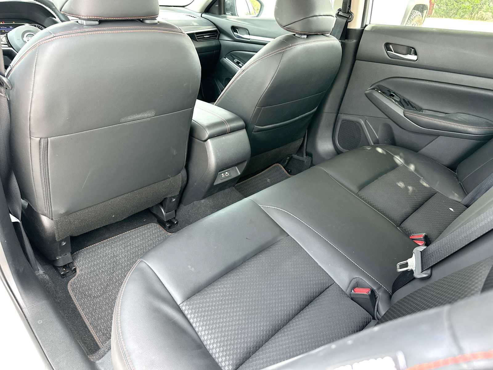 Used 2025 Nissan Altima 2.5 SR FWD image 24