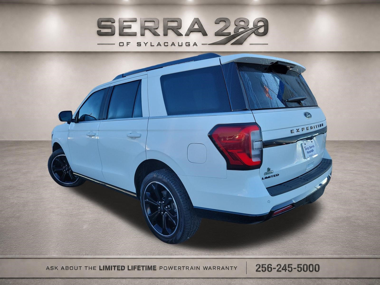 Used 2024 Ford Expedition Limited RWD image 7