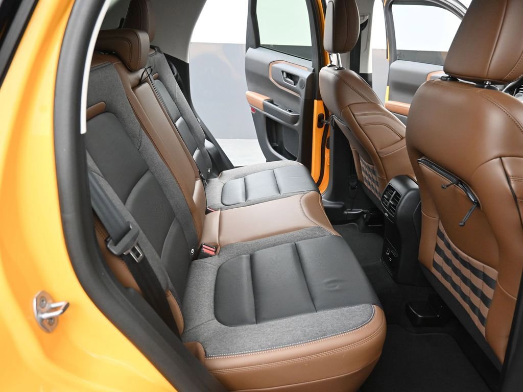 Used 2022 Ford Bronco Sport Outer Banks w/ Tech Package image 10