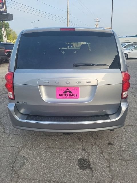 Used 2014 Dodge Grand Caravan SXT FWD image 22