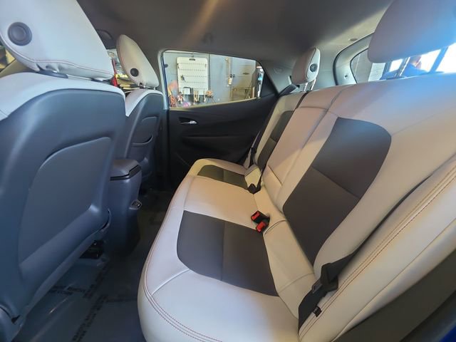 Used 2021 Chevrolet Bolt Premier w/ Infotainment Package image 23