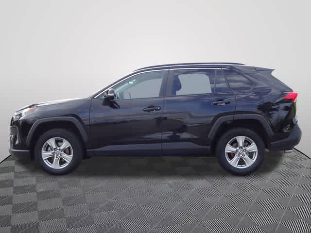 Used 2024 Toyota RAV4 XLE FWD image 2