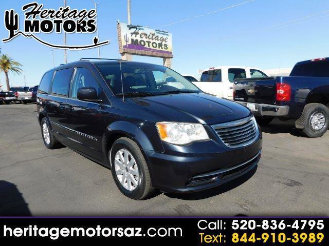 Used 2014 Chrysler Town & Country Touring FWD image 1