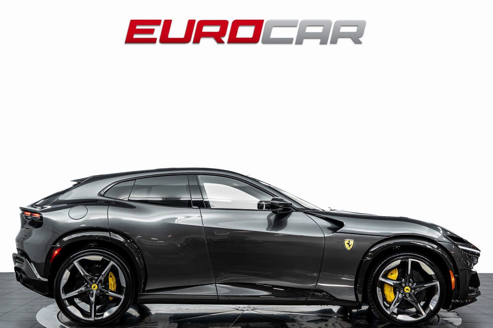 Used 2025 Ferrari Purosangue image 7