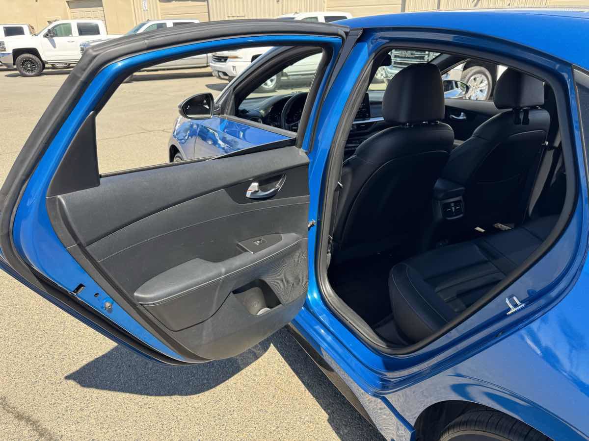 Used 2023 Kia Forte GT-Line w/ GT-Line Premium Package image 22