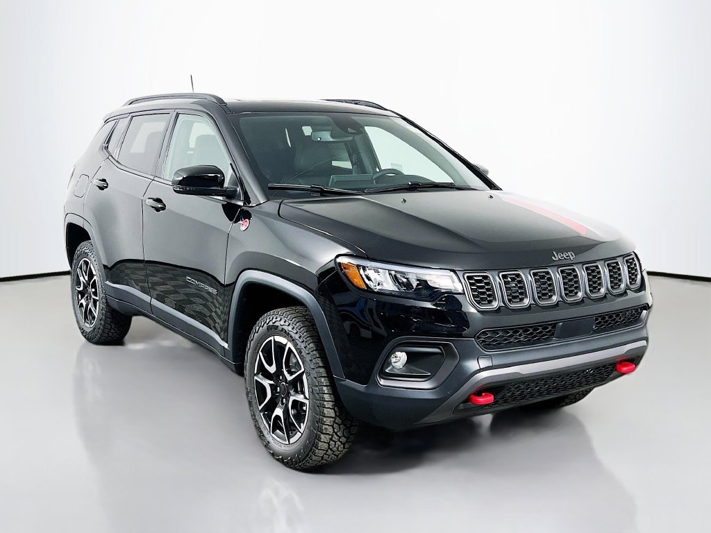 New 2026 Jeep Compass Trailhawk w/ Sun, Sound & Navigation Group AWD/4WD image 1