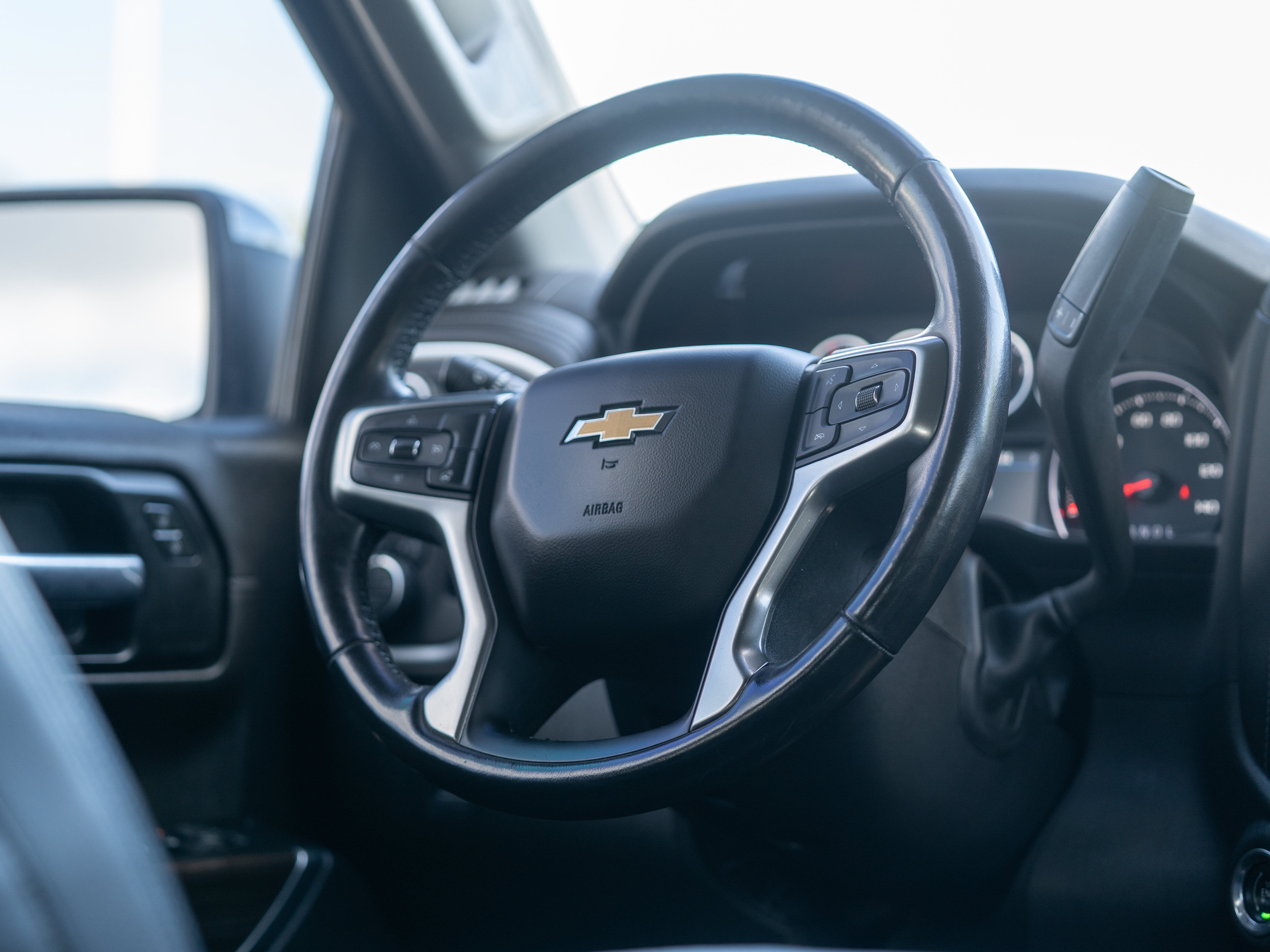 Used 2020 Chevrolet Silverado 1500 LT w/ Texas Edition RWD image 20