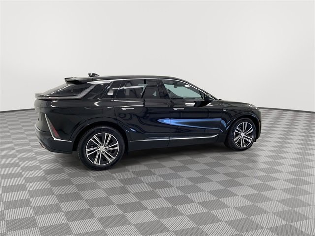 New 2026 Cadillac Lyriq Luxury image 11