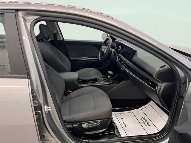 Used 2025 Kia K4 FWD image 9