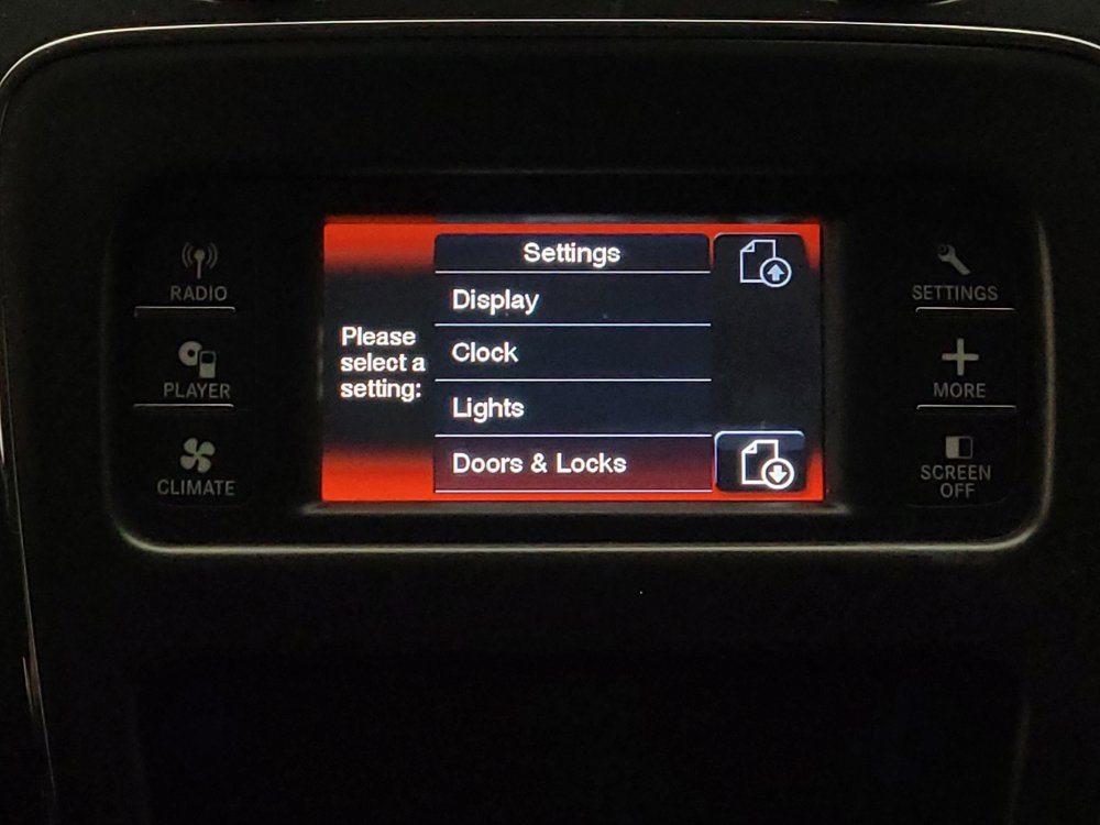 Used 2015 Dodge Journey SXT w/ Flexible Seating Group FWD image 25