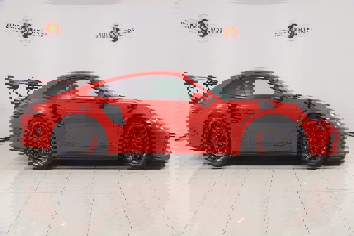 Used 2019 Porsche 911 GT3 RS image 2