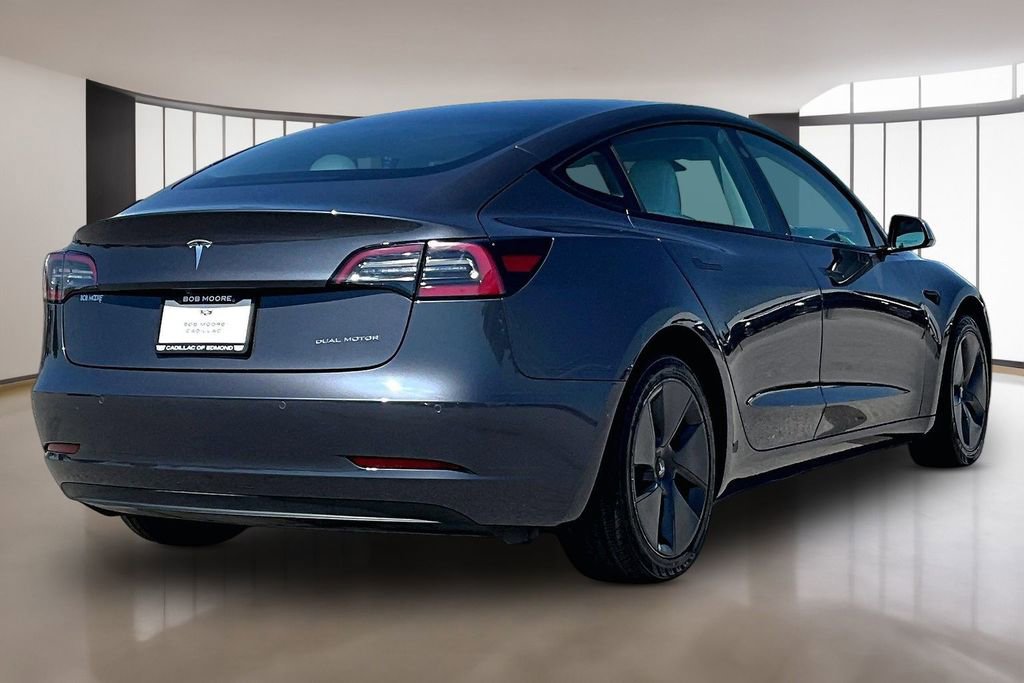 Used 2022 Tesla Model 3 Long Range AWD/4WD image 2